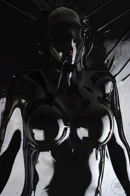 Sex Bedsheets & Vacubeds Extreme Sex Toys, Bondage, & Fucking Machines | ExtremeRestraints - Image 2